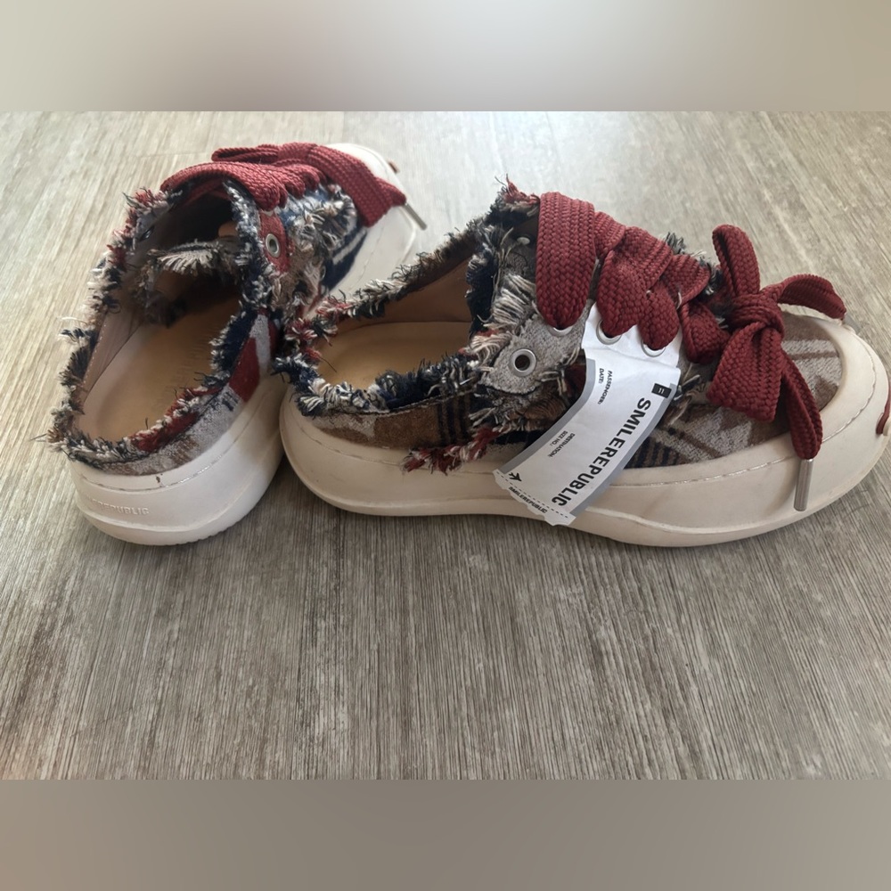 Sneakers - Red and Brown